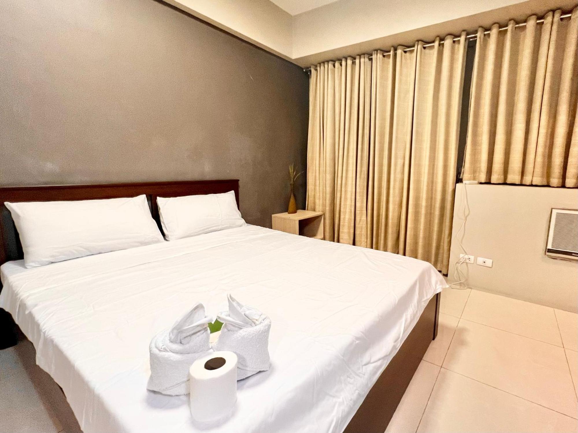 Luxury Hotel Type Condo Near Naia Manila Airport Paranaque City Exterior photo